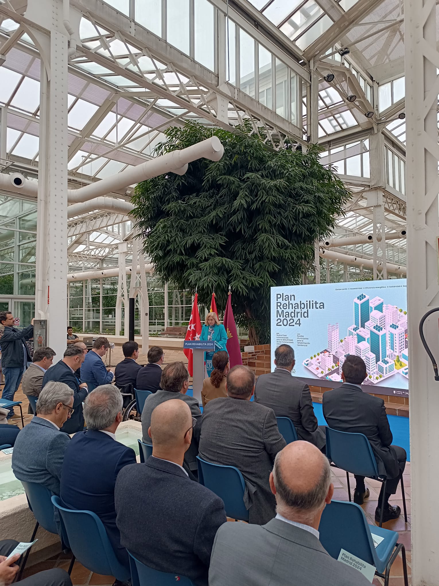 FEGECA Asiste a la Presentación del Plan Rehabilita Madrid 2024