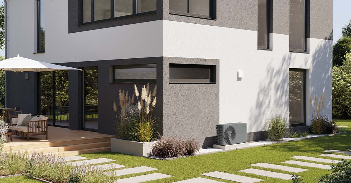 La combinación de aerotermia con fotovoltaica permite ahorros cercanos al 50% en una vivienda en Hoyo de Manzanares 