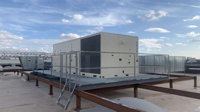 Los Roof Top KUBIC HE de Hitecsa en el centro comercial Parque Corredor de Madrid