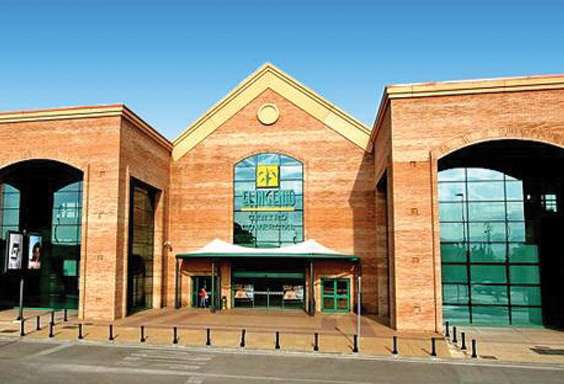 Roof Top KUBIC NEXT R-32 de Hitecsa en el Centro Comercial El Ingenio de Vélez, Málaga