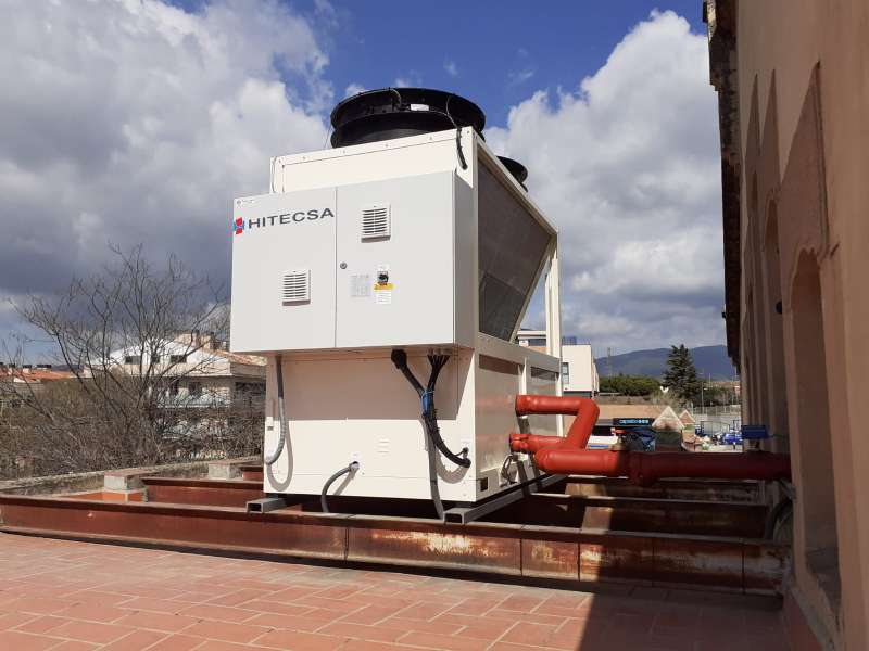 Enfriadora Kr3 de Hitecsa en el Ayuntamiento de Les Franqueses