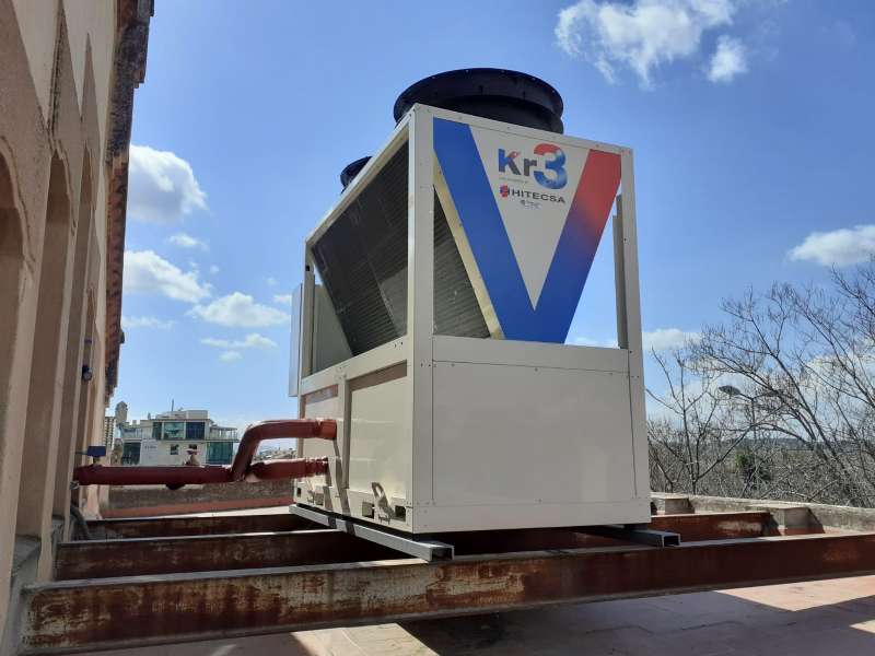 Enfriadora Kr3 de Hitecsa en el Ayuntamiento de Les Franqueses