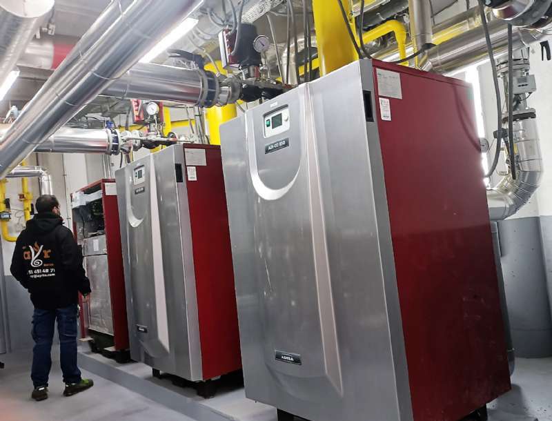 Calderas ADI CD de Adisa en el Edificio Sabatini de la Universidad Carlos III