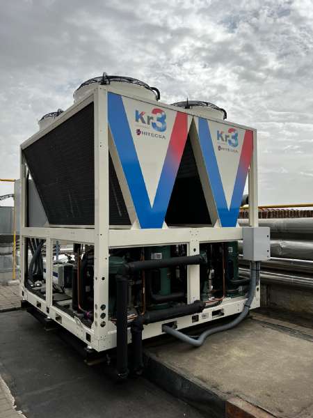 Bomba de Calor kr3 by Hitecsa en un hotel en Leganés