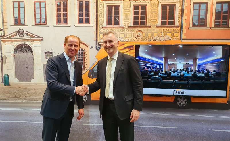 Acuerdo entre Ferroli y Vodafone Business 