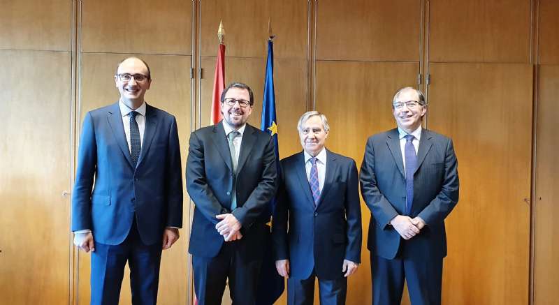 Convenio entre UNE y el Ministerio de Industria, Comercio y Turismo 