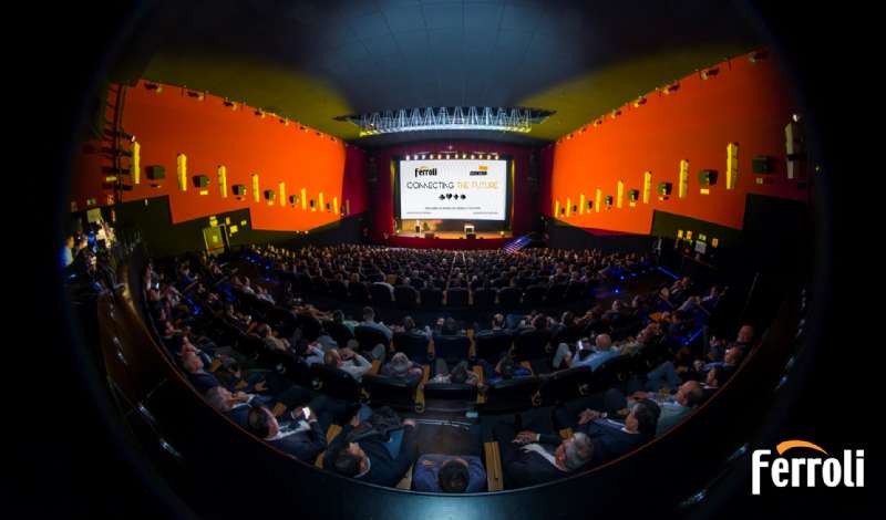 El Grupo Ferroli celebra su evento “Connecting the future” en el teatro Goya de Madrid