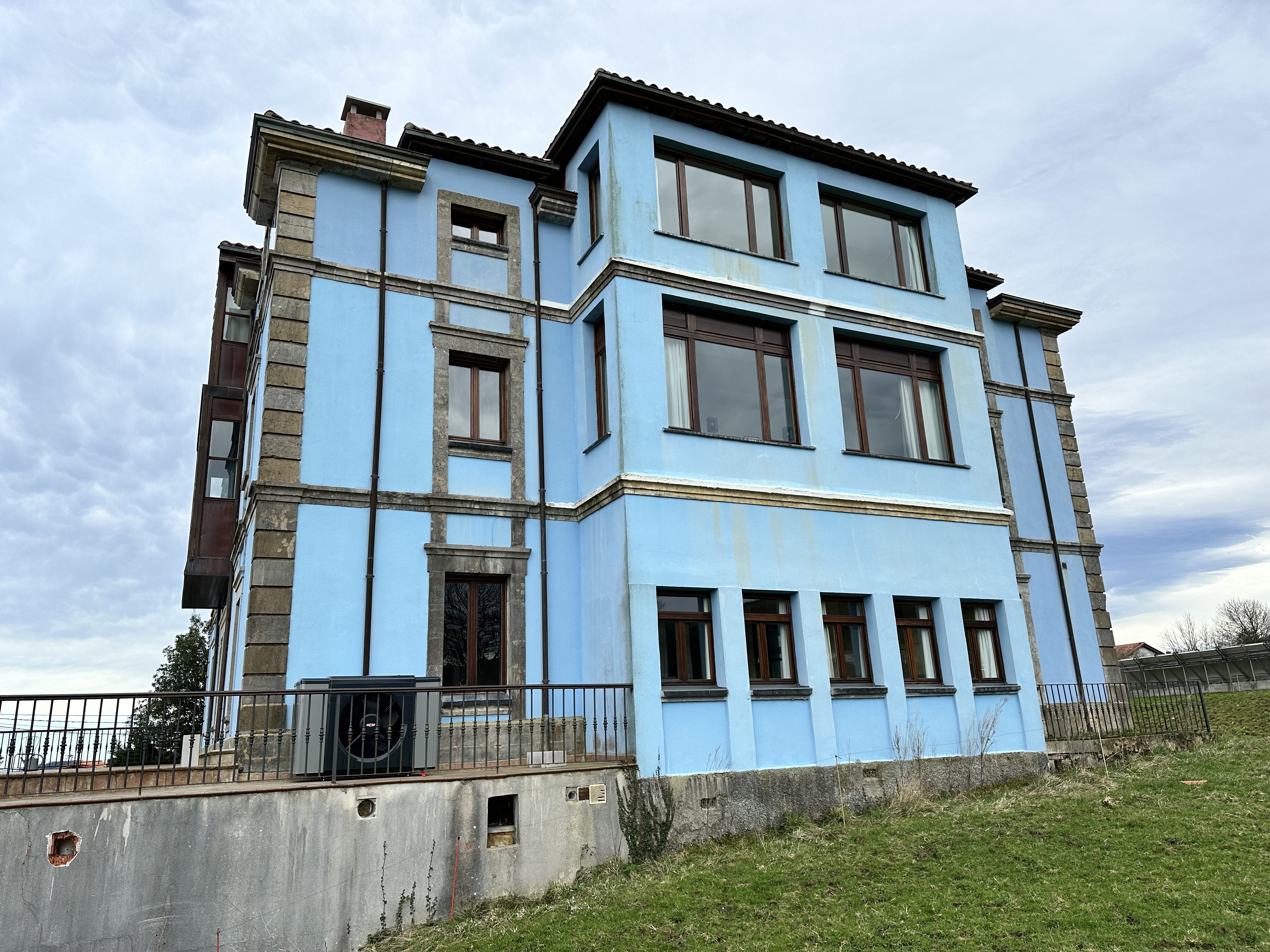 Una empresa turística confía en las soluciones WOLF para la climatización de un camping y un hotel rural en Asturias