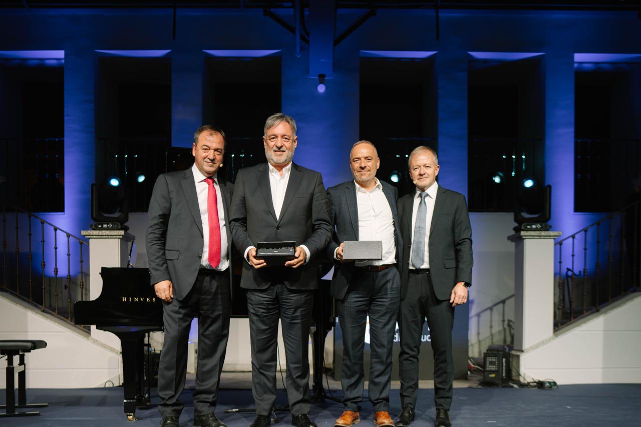 Ariston gana el Premio AÚNA al Mejor Diseño por su bomba de calor NUOS Split Inverter WiFi